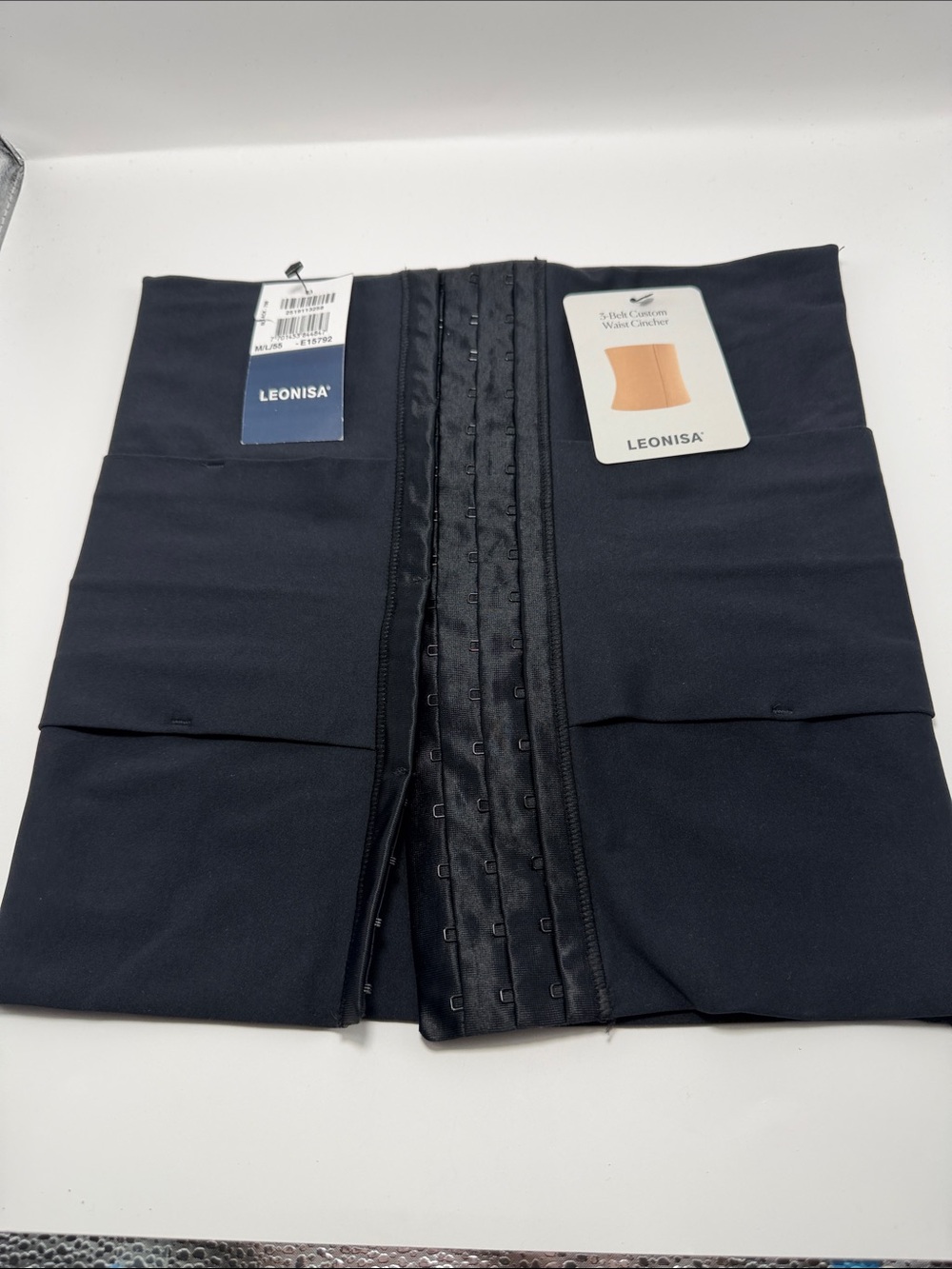 Leonisa 3-Belt Custom Waist Cincher Black Medium NWT